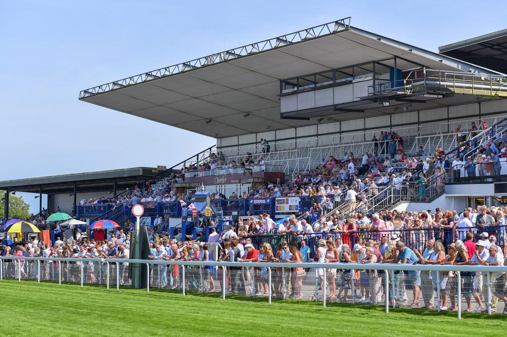 beverley racecourse facilities